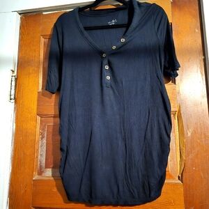 5 For 25$ Isabel by Ingrid and Isabel maternity top